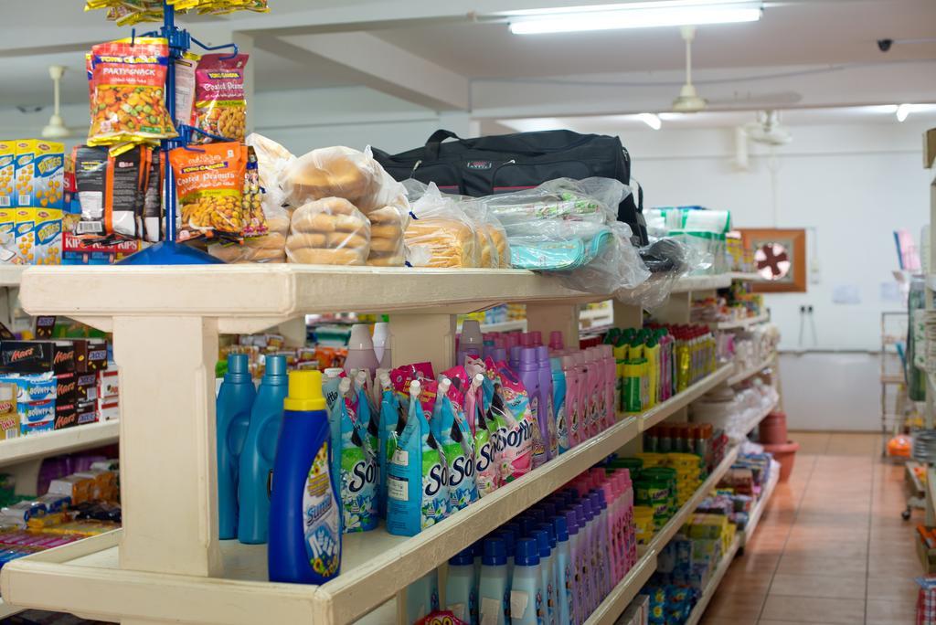 Zerof Guest House 라디게 외부 사진