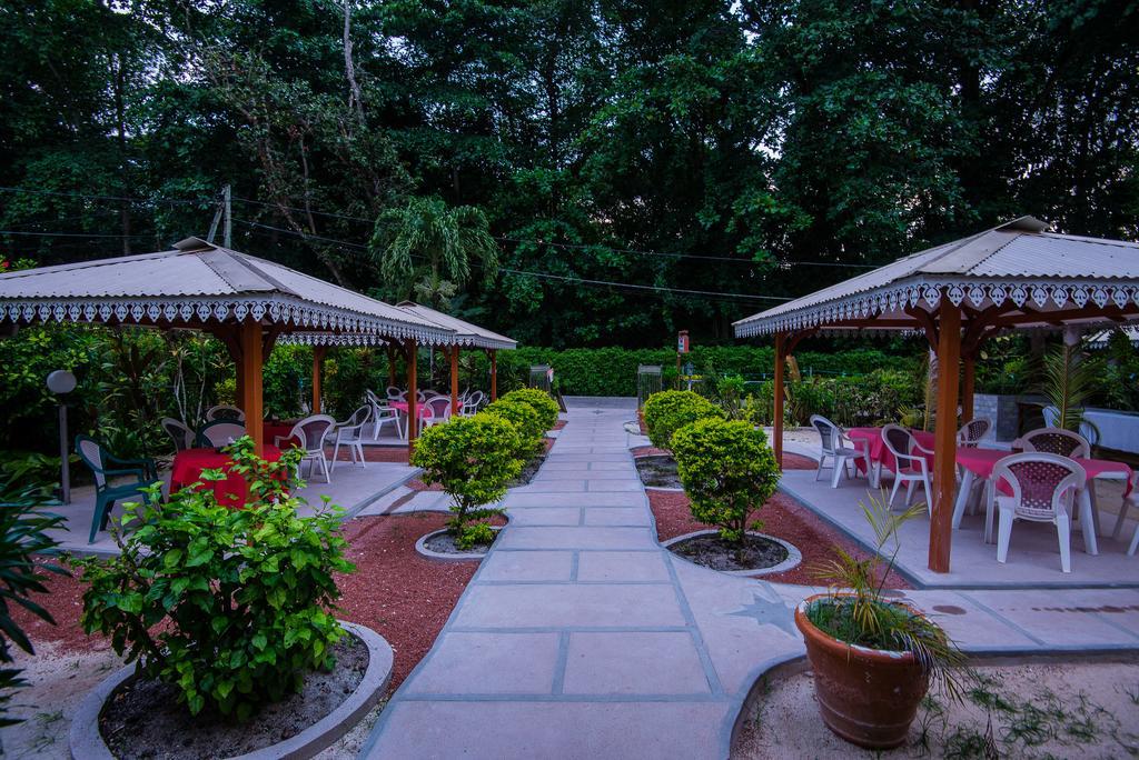 Zerof Guest House 라디게 외부 사진