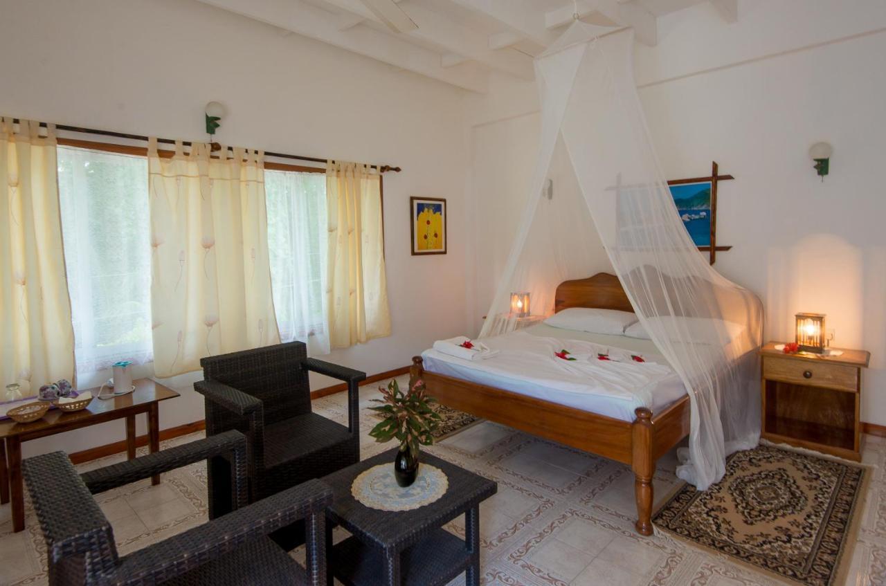 Zerof Guest House 라디게 외부 사진